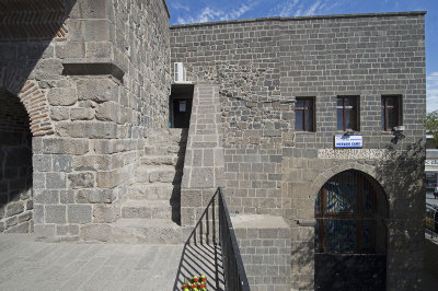 Diyarbakir old walls Dag Kapi Burcu september 2014 3834.jpg