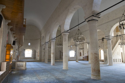 Urfa Salahiddini Eyubi Mosque september 2014 3456.jpg