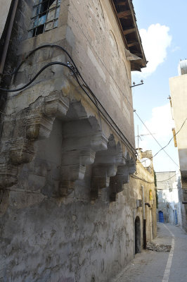 Urfa Walking ancient streets september 2014 3092.jpg