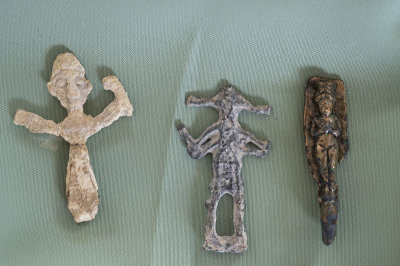 Kayseri Archaeological Museum Idols september 2014 2211.jpg