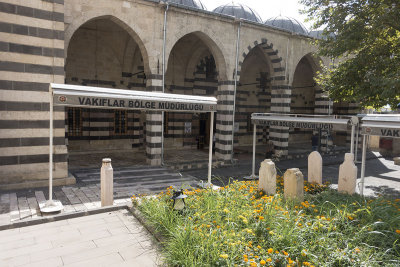 Gaziantep Nuhri Mehmet Pasha Mosque september 2014 0903.jpg