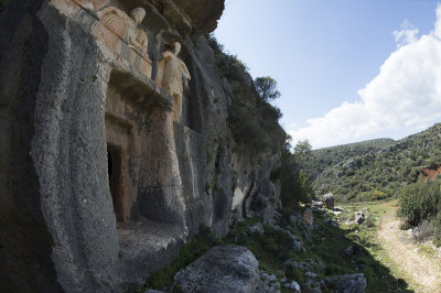 Canakci rock tombs march 2015 6832.jpg