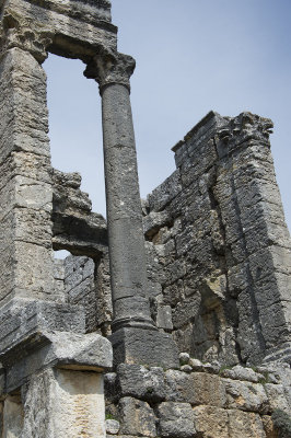 Cambazlı Monumental Gravesite 7150.jpg