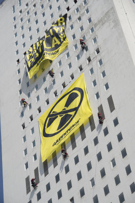 Mersin Greenpeace action March 2015 7525.jpg