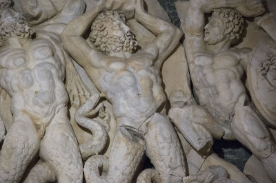 Antalya Museum Gigantomachia feb 2015 6553.jpg