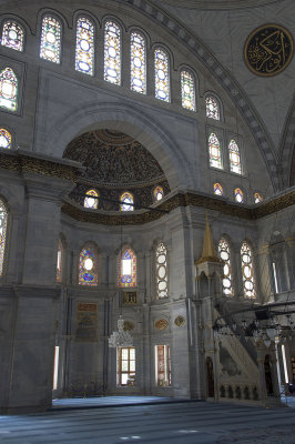 Istanbul Nurosmaniye Mosque 2015 1166.jpg