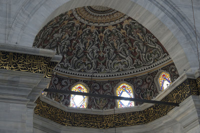 Istanbul Nurosmaniye Mosque 2015 1171.jpg