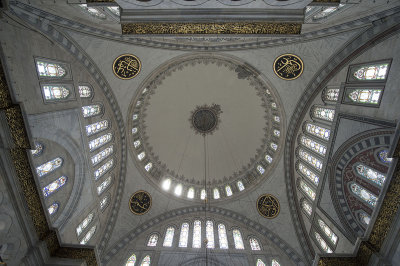 Istanbul Nurosmaniye Mosque 2015 1177.jpg