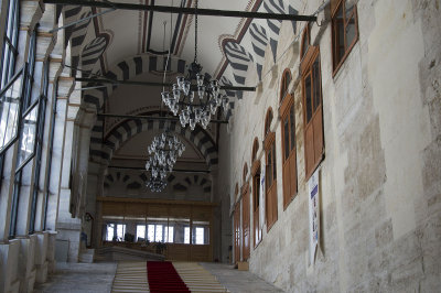 Istanbul Nurosmaniye Mosque 2015 1202.jpg