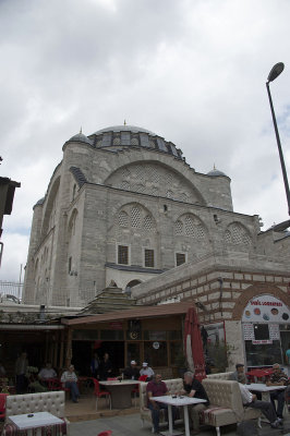 Istanbul Mihrimah Sultan Mosque 2015 0102.jpg