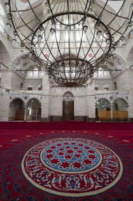 Istanbul Mihrimah Sultan Mosque 2015 0127.jpg
