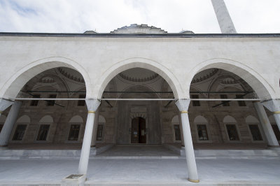 Istanbul Mihrimah Sultan Mosque 2015 0139.jpg