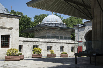 Istanbul Kilic Ali Pasha Mosque 2015 8975.jpg