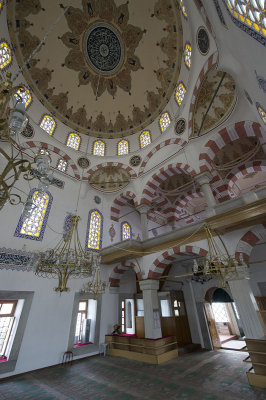 Istanbul Shep Sefa Hatun Mosque 2015 8521.jpg