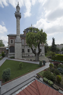 Istanbul Shep Sefa Hatun Mosque 2015 8538.jpg