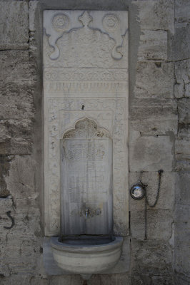 Istanbul Hekimoglu Ali Pasha Mosque 2015 9987.jpg