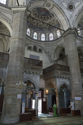 Istanbul Hekimoglu Ali Pasha Mosque 2015 9995.jpg