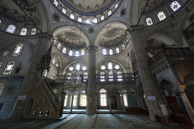 Istanbul Hekimoglu Ali Pasha Mosque 2015 9999.jpg