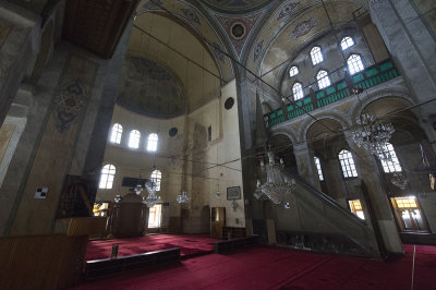 Istanbul Rose Mosque 2015 8610.jpg