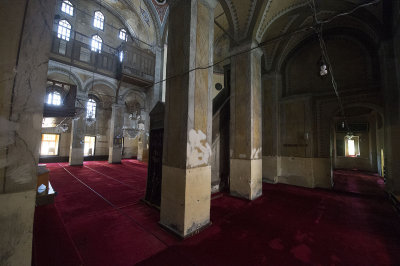 Istanbul Rose Mosque 2015 8614.jpg