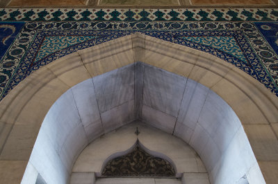 Istanbul Suleymaniye Mosque Grave Suleyman 2015 1238.jpg