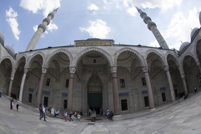 Istanbul Suleymaniye Mosque Inside court area 2015 1326.jpg