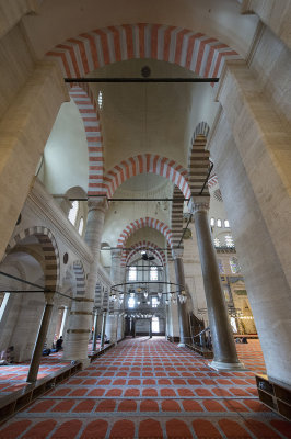 Istanbul Suleymaniye Mosque Interior 2015 1302.jpg