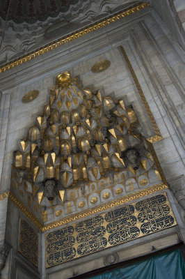 Istanbul Yeni Camii 2015 9371.jpg