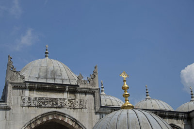 Istanbul Yeni Camii 2015 9374.jpg