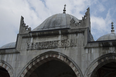 Istanbul Yeni Camii 2015 9377.jpg