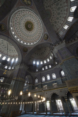Istanbul Yeni Camii 2015 9404.jpg