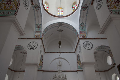 Istanbul Bodrum Mosque 2015 0624.jpg