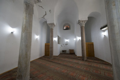 Istanbul Bodrum Mosque 2015 0652.jpg