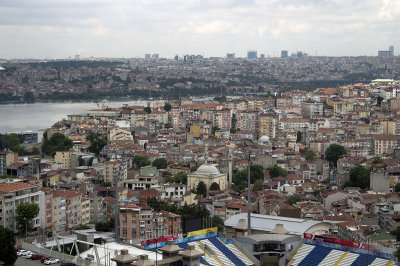 Istanbul near and on Istiklal Caddesi 2015 0304.jpg