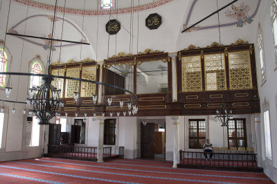 Istanbul Kumbarhane mosque 2015 0608.jpg