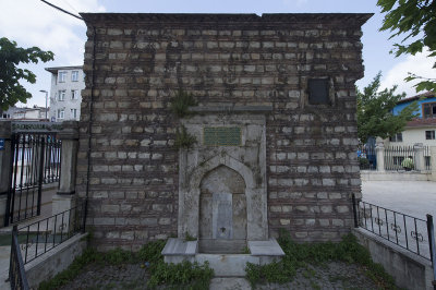 Istanbul Kasimpasha Buyuk Mosque 2015 0513.jpg