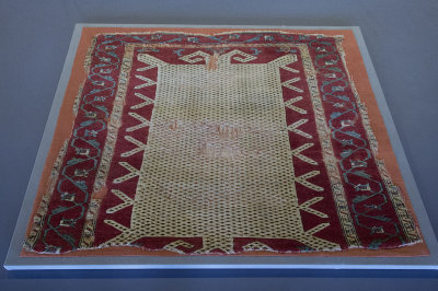 Istanbul Turkish and Islamic Museum Carpets 2015 9608.jpg