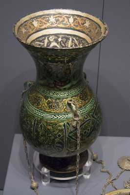 Istanbul Turkish and Islamic Museum Seljuq Exhibits 2015 9560.jpg