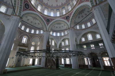 Istanbul Cerrah Pasha mosque 2015 9906.jpg