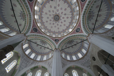 Istanbul Cerrah Pasha mosque 2015 9908.jpg