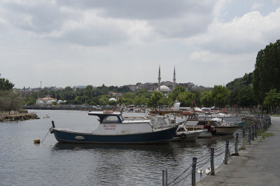Istanbul end Golden Horn Near Eyup 2015 8564.jpg