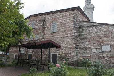 Istanbul Atik Mustafa Pasha Mosque 2015 R 6194.jpg