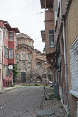 Istanbul Eski Imaret Camii 2015 R 6165.jpg
