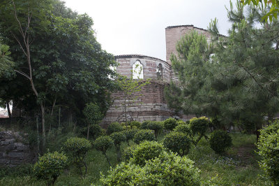 Istanbul monastery of Stoudios 2015 R 6209.jpg