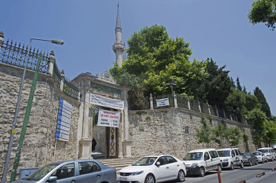Istanbul Hirka Serif Mosque 2015 9131.jpg