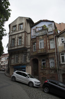 Istanbul Streets in Fener 2015 9738.jpg