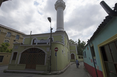 Istanbul Uskubi Cakir Aga mosque 2015 8546.jpg