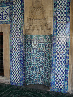 663-Istanbul_Rustem_Pasha_Mosque-0910-1823.jpg