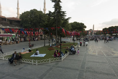 Istanbul Iftar at At Meydan 2651.jpg