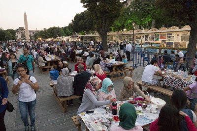 Istanbul Iftar at At Meydan2674.jpg